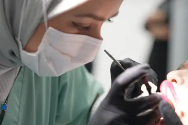 Tıp Dent Ağız ve Diş Sağlığı Polikliniği - Resim 9