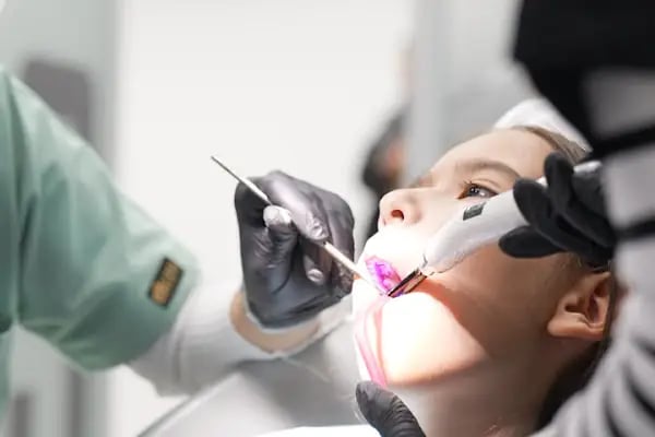 Tıp Dent Ağız ve Diş Sağlığı Polikliniği - Resim 12