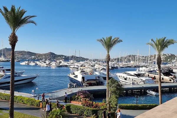 Bodrum Uçan Balon &amp; Parti Malzemeleri – Baloon Store Oasis Avm | Yalıkavak | Türkbükü | Gümüşlük | Yalıkavak Marina - Resim 20