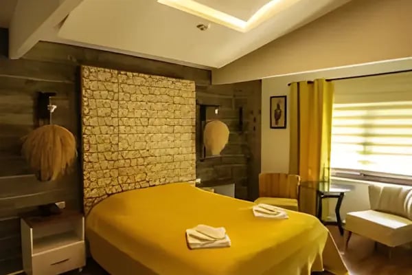 Atroa Butik Otel - Resim 19