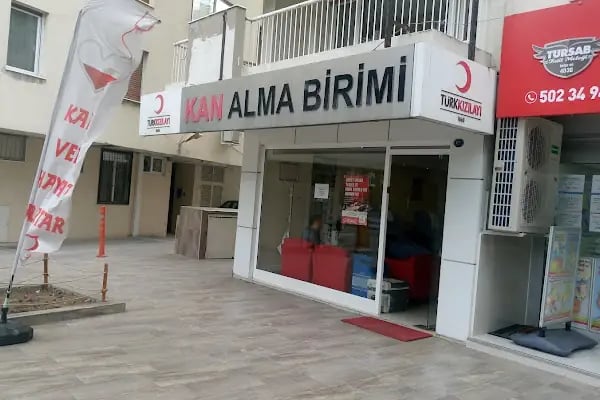 Türk Kızılayı İzmir Şubesi - Resim 3