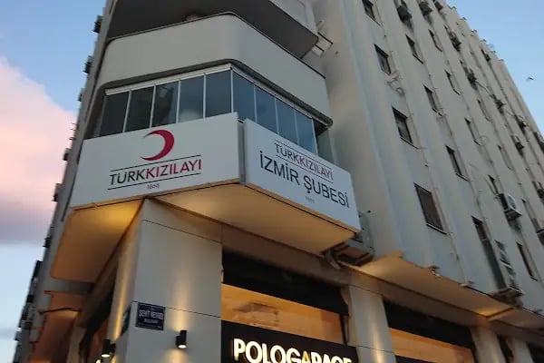 Türk Kızılayı İzmir Şubesi - Resim 2