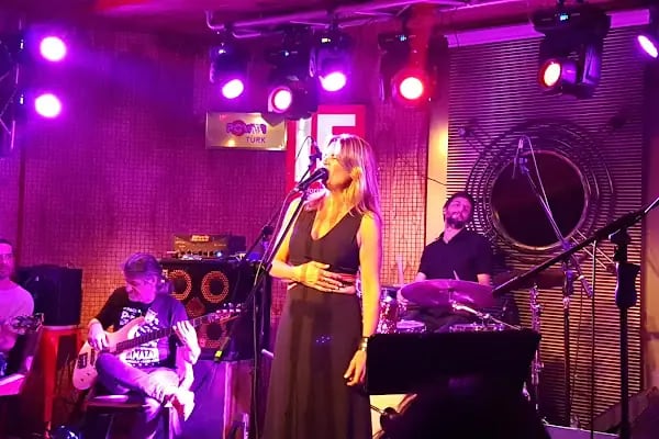 IF Performance Hall Ataşehir - Resim 3