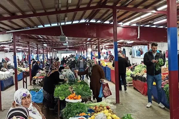 Kadınlar Pazarı - Resim 17