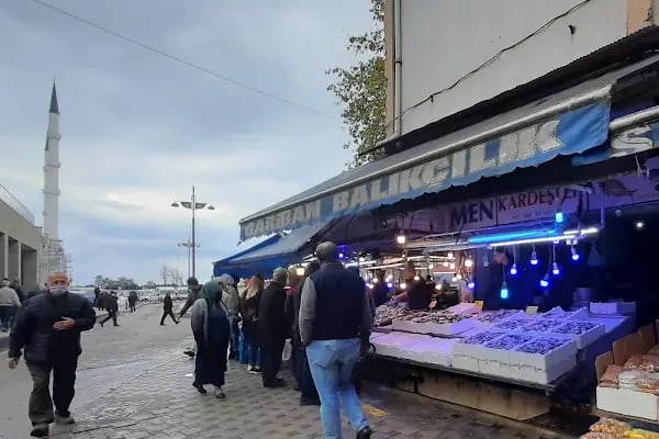 Kadınlar Pazarı - Resim 13