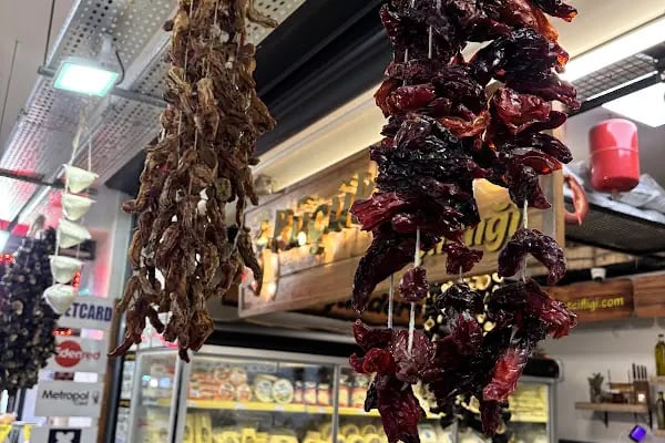 Kadınlar Pazarı - Resim 19