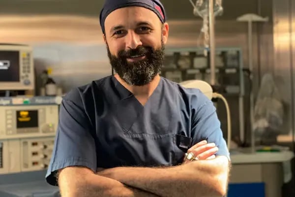 Dr. Deniz Korkmaz - Burun Estetiği - Resim 9