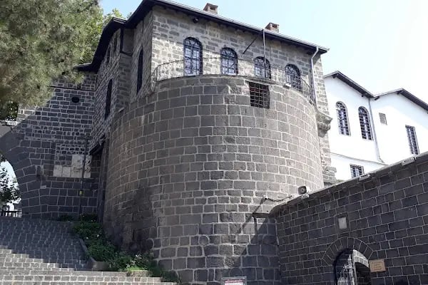 27 Sahabe Türbesi - Resim 18