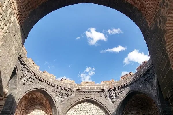27 Sahabe Türbesi - Resim 7