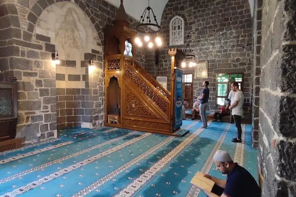 27 Sahabe Türbesi - Resim 3