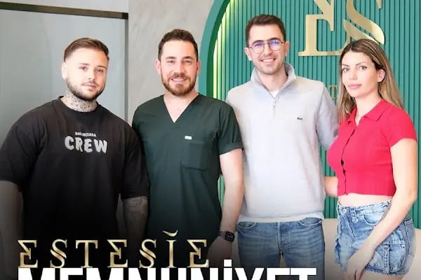 Estesie Clinic | İstanbul Medikal Estetik Merkezi Saç Ekimi Plastik Cerrahi Burun Dolgusu En iyi Naturel Botoks Klinik - Resim 3