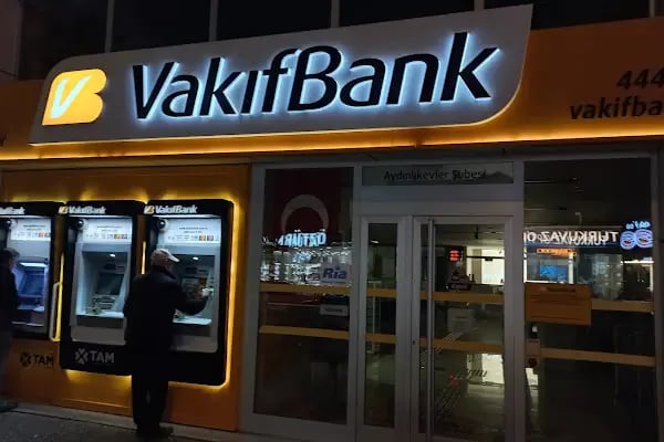 VakıfBank Aydınlıkevler Şubesi - Resim 2