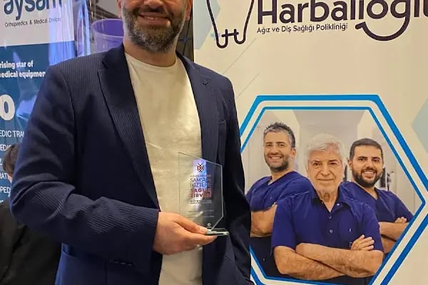 Diş Hekimi Cem Harbalioğlu, Atakum - Resim 1