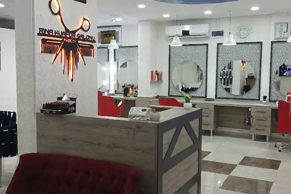 SALON RİNA KUAFOR AYŞE OK SAÇ VE TÜRBAN TASARIM (KAPAKLI ESKİ BELEDİYE MEYDANI ) AYŞE OK - Resim 2
