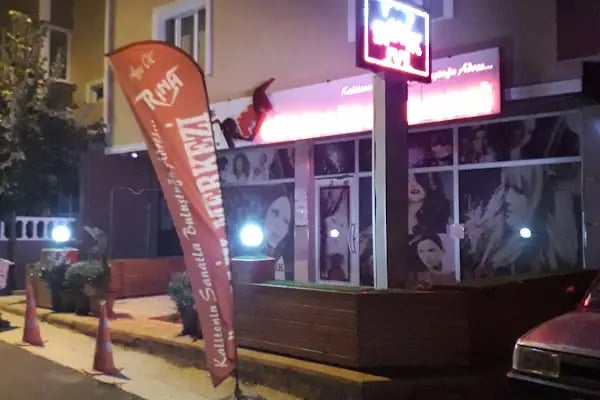 SALON RİNA KUAFOR AYŞE OK SAÇ VE TÜRBAN TASARIM (KAPAKLI ESKİ BELEDİYE MEYDANI ) AYŞE OK - Resim 17