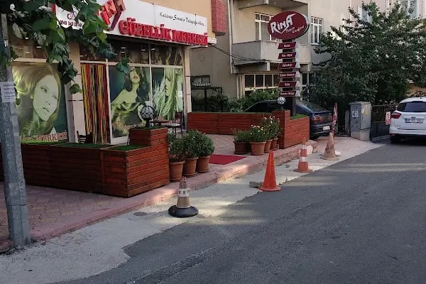 SALON RİNA KUAFOR AYŞE OK SAÇ VE TÜRBAN TASARIM (KAPAKLI ESKİ BELEDİYE MEYDANI ) AYŞE OK - Resim 8