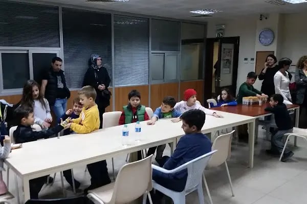 Bursa Büyükşehir Belediyesi Gençlik ve spor Hizmetleri Dairesi Başkanlığı Fethiye Yüzme Havuzu - Resim 11