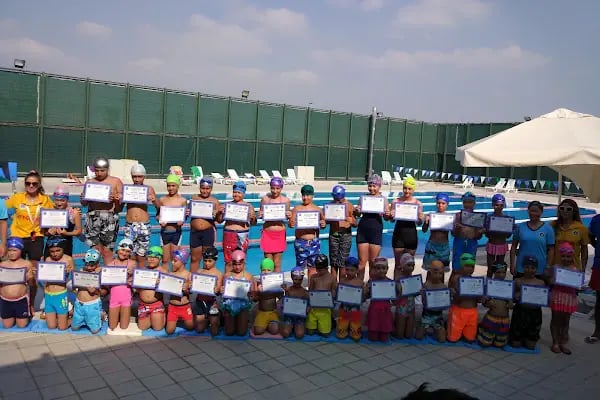 Bursa Büyükşehir Belediyesi Gençlik ve spor Hizmetleri Dairesi Başkanlığı Fethiye Yüzme Havuzu - Resim 8
