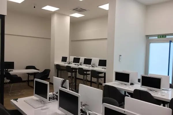 Wall Street English Bursa - Özlüce İngilizce Kursu - Resim 6