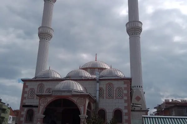 Hacı Hüseyin Cami Otobüs Durağı - Resim 1