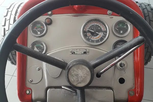 Akçakaya Otomotiv - Traktör - Resim 12