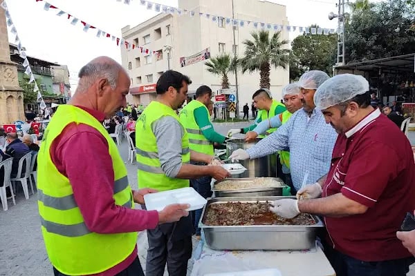 Han Restaurant Sulu Yemek ve Kebap Salonu - Resim 18