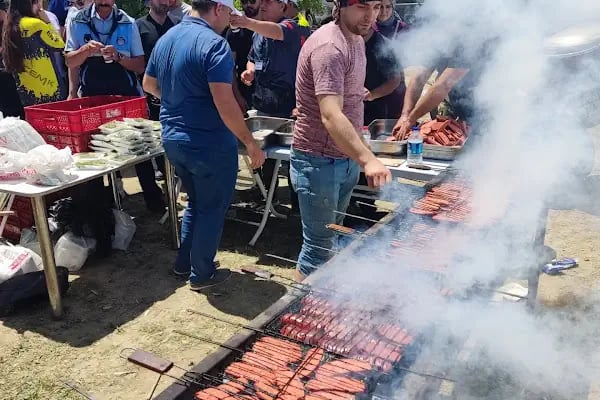 Han Restaurant Sulu Yemek ve Kebap Salonu - Resim 19