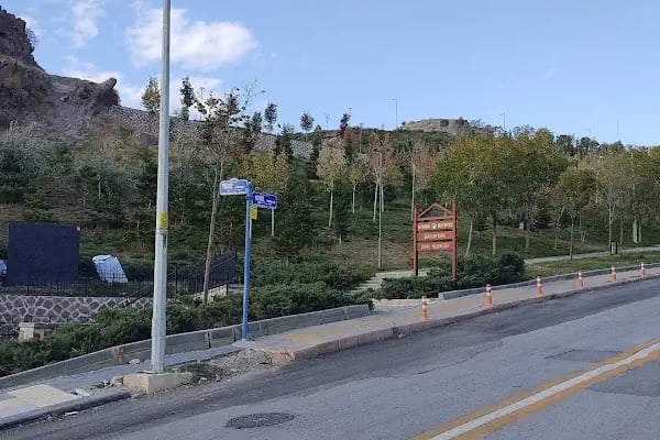 Şehitler parkı - Resim 14