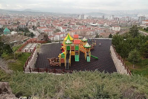 Şehitler parkı - Resim 1