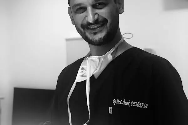 Uzm. Dr. İrem Hengirmen Acu | Dermatoloji &amp; Kozmetoloji &amp; Otolog Mikrogreft - Resim 12