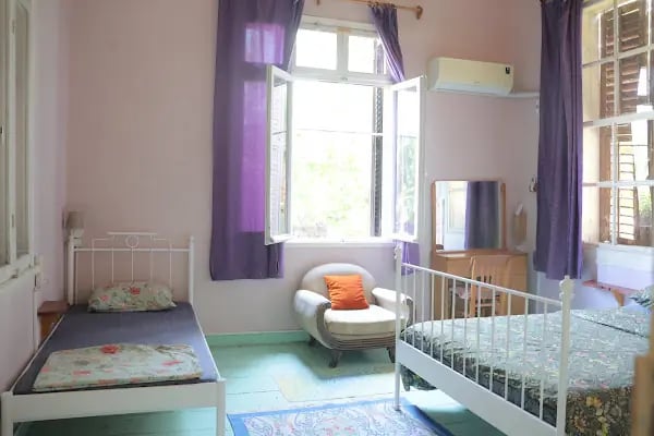 Lotus Garden Hostel - Resim 11