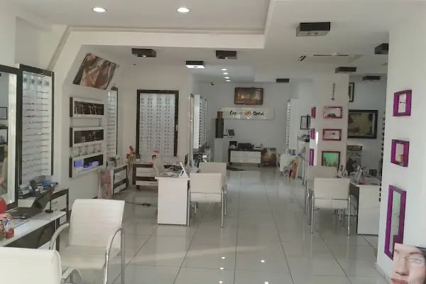 Çağdaş Optik - Resim 16