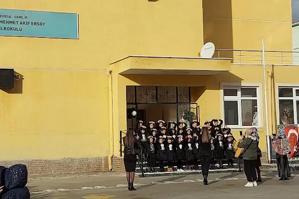 Mehmet Akif Ersoy İlkokulu - Resim 3