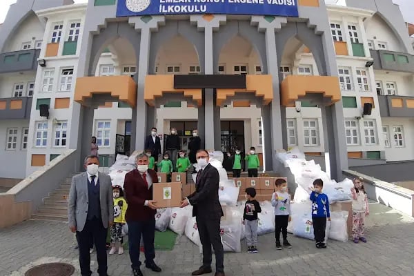 Emlak Konut Ergene Vadis İlkokulu - Resim 3