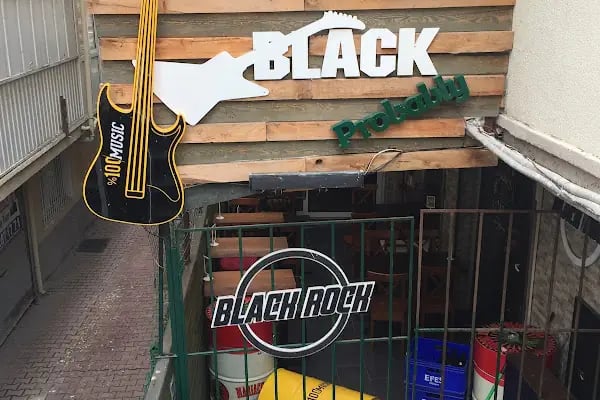 Black Pub - Resim 12