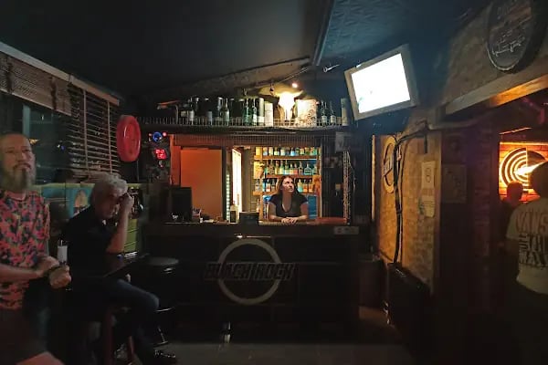 Black Pub - Resim 19