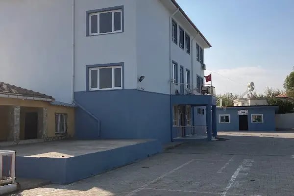Canlı -Şehit Eray Dağlı İlkokulu - Resim 5