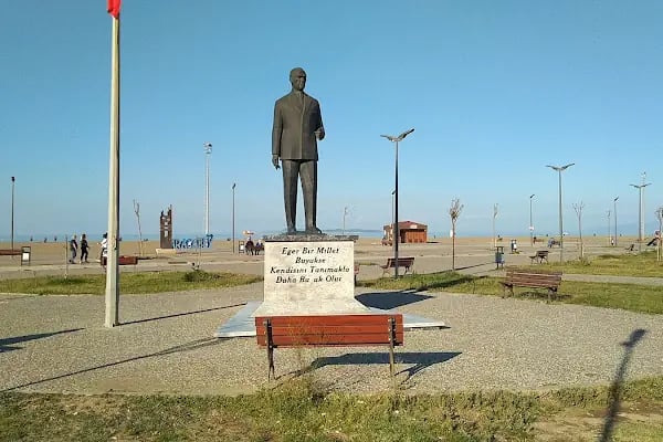 Yeniköy Plajı - Resim 5