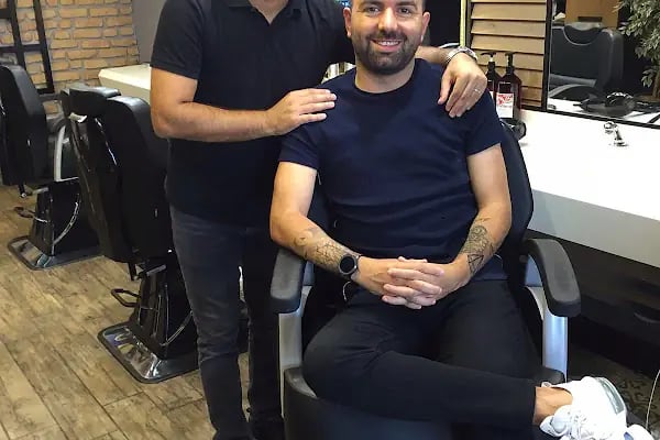 Faruk Uğur Barber’s Club - Resim 8