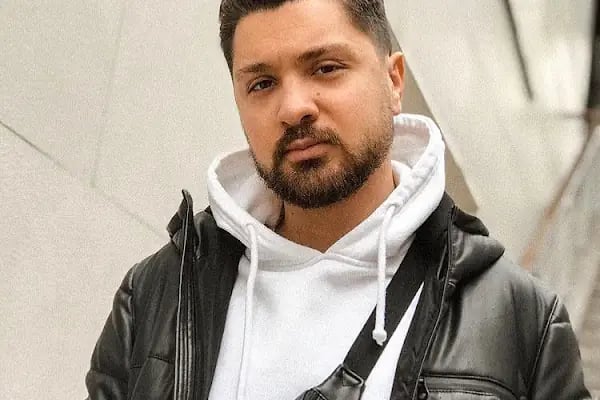 Faruk Uğur Barber’s Club - Resim 12