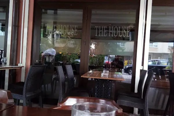 The House Pub - Resim 17