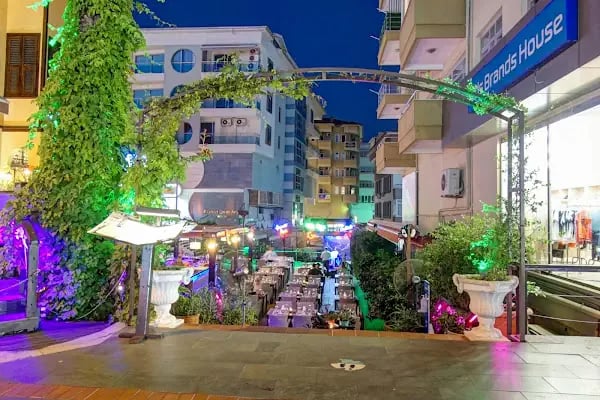 Villa Okan Restaurant - Resim 18