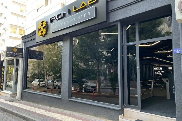 Iron LAB Fitness Center - Resim 3