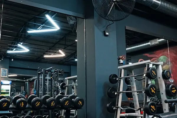 Iron LAB Fitness Center - Resim 2