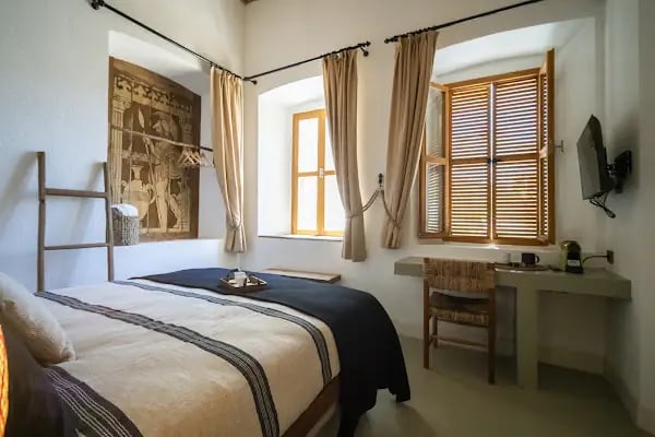 Notarius HOTEL- Teschill BAR - Resim 2