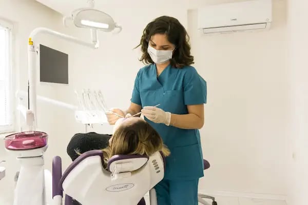 Bursa Çene Cerrahisi ve İmplant - Dr. Bilge Pınar Durmuş - Resim 5