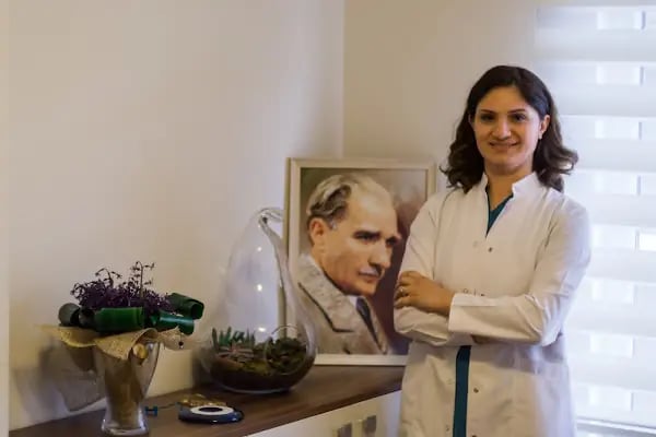 Bursa Çene Cerrahisi ve İmplant - Dr. Bilge Pınar Durmuş - Resim 3