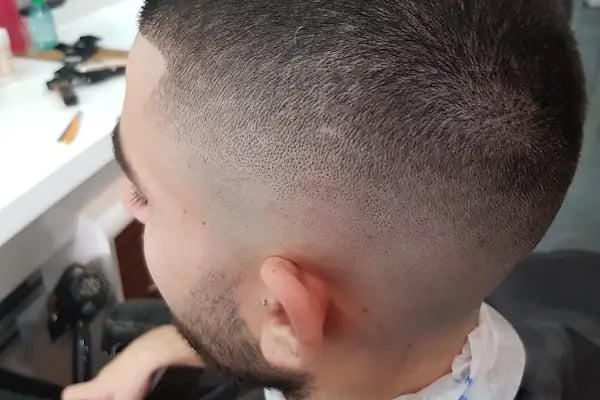 Salon Gökhan Erkek Kuaförü - Resim 20
