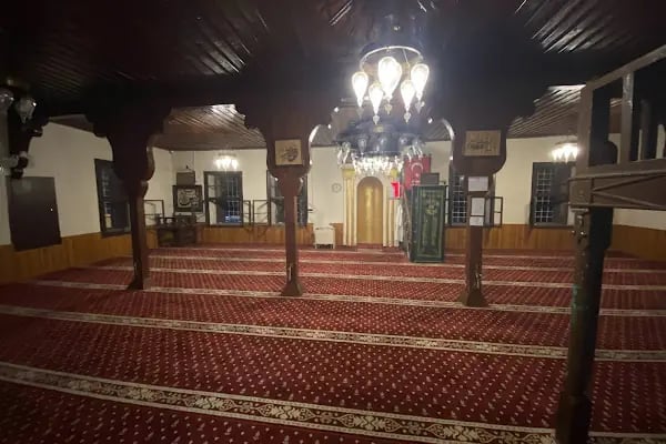 Kızıldağ Merkez Camii - Resim 19
