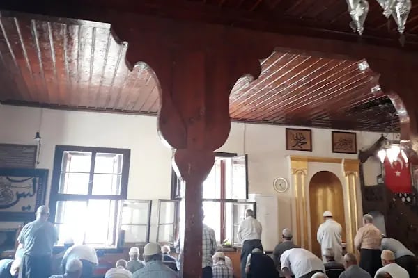 Kızıldağ Merkez Camii - Resim 9